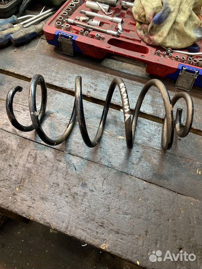 Пружина передняя Калина