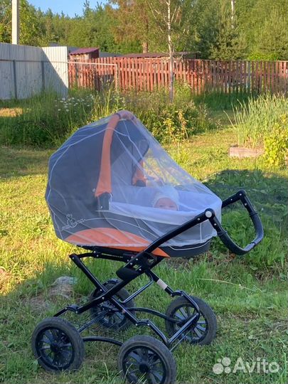 Коляска универсальная maema lika classic 2В1