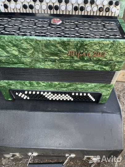 Баян Тула 202