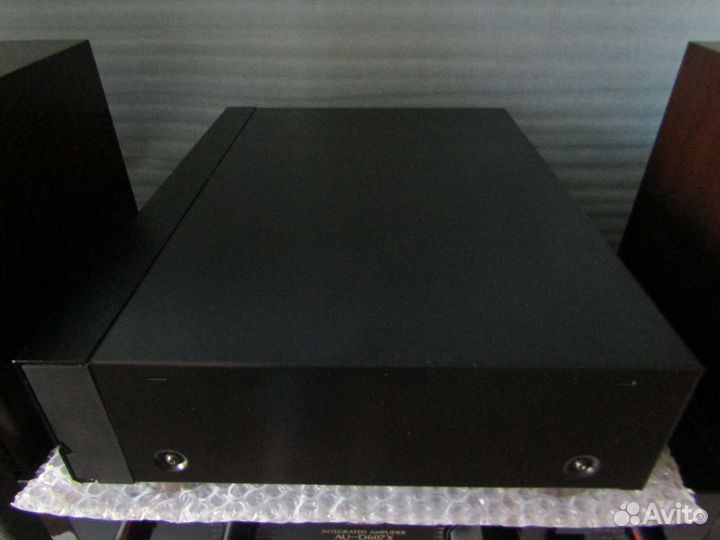 CD проигрыватель Sony CDP-228ESD