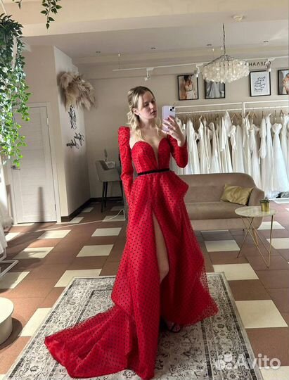 Платья новые вечерние на выпускной