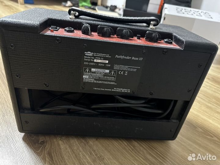 Комбоусилитель vox pathfinder bass 10