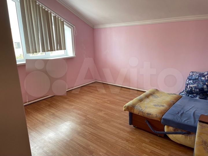 Дом 250 м² на участке 7 сот.