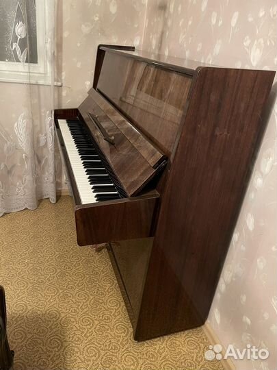 Пианино Заря