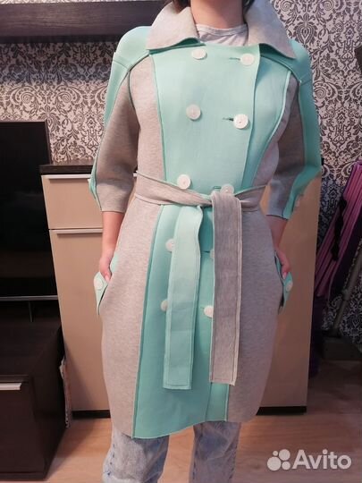 Плащ женский