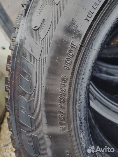 Bridgestone Ice Cruiser 7000 215/70 R16 100E