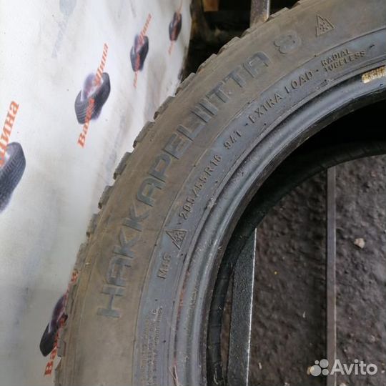 Nokian Tyres Hakkapeliitta 8 205/55 R16