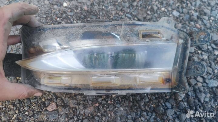 Левая противотуманка lexus nx