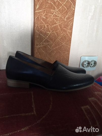 Туфли кожаные новые 40 размер