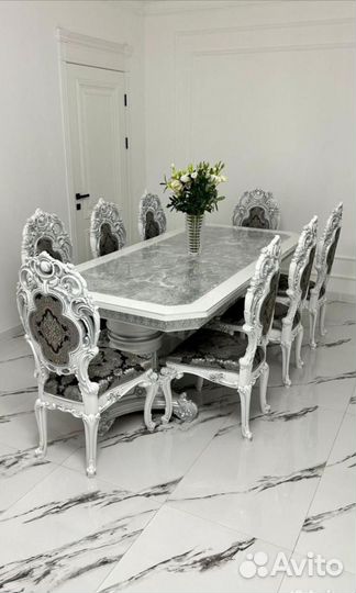 Стол и стулья от производителя. В наличии