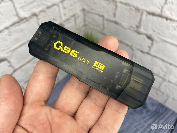 Приставка смарт тв Smart Stick TV