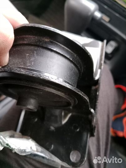 Mitsubishi опора