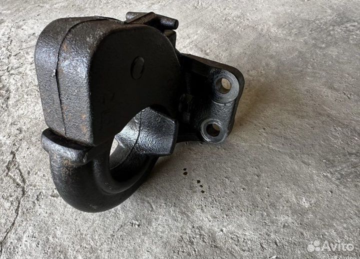 Фаркоп на крузер 200