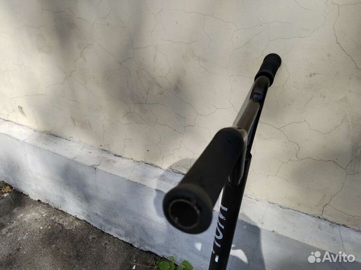 Трюковой самокат Novatrack