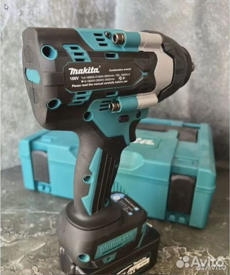 Гайковерт Makita 1800 Нм