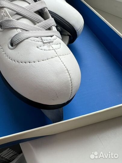 Коньки фигурные