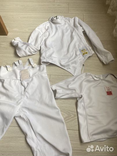 Форма для фехтования 48р