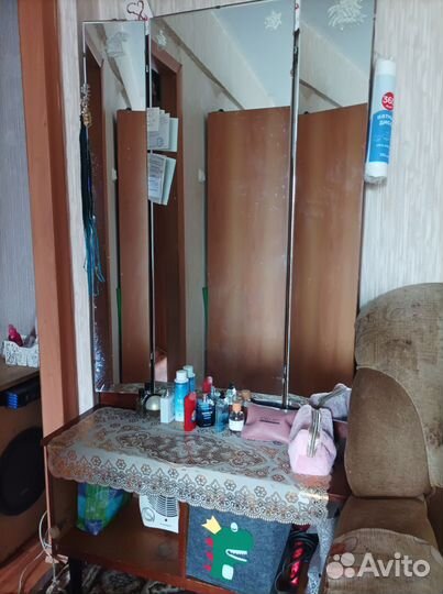 Зеркало трюмо