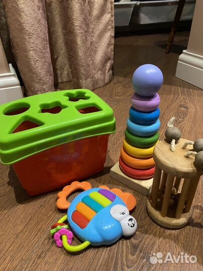 Развивающие игрушки и книги от 0 до 3 лет пакетом
