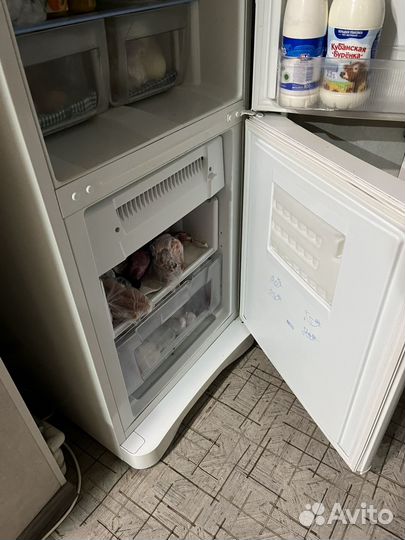 Холдильник Индезит