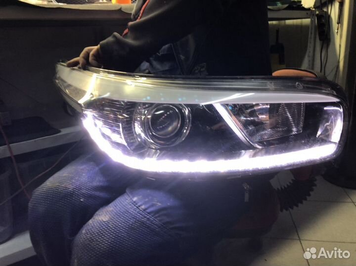 Kia ceed JD2 правая фара ксенон