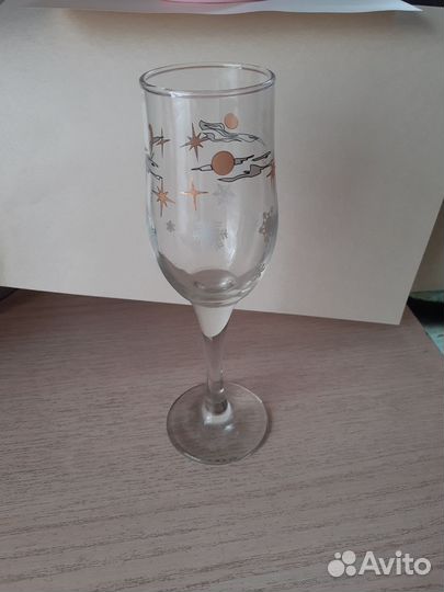 Фужеры, бокалы