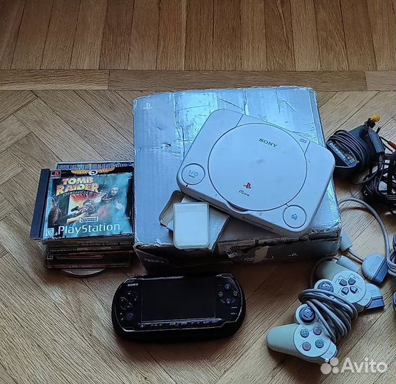 Sony PSP 3008 и PlayStation 1 (Ps One)