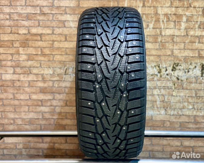 Nokian Tyres Hakkapeliitta 7 255/45 R18