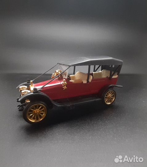 Модель 1/43 Руссобалт С24-40 номерной А22