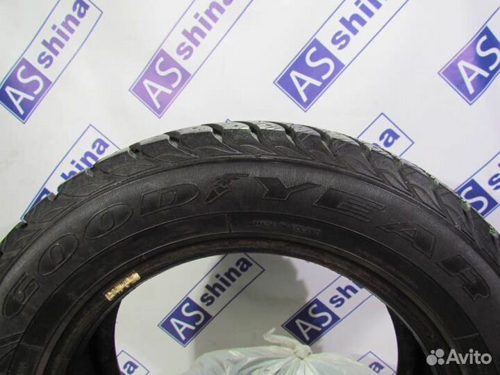 Goodyear UltraGrip Extreme 185/65 R15 99G