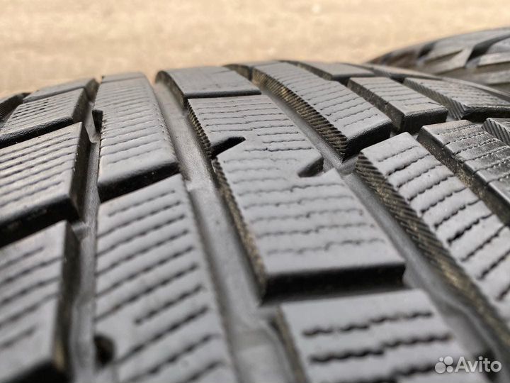 Yokohama Ice Guard IG30 225/40 R19