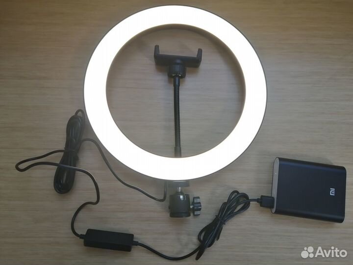 Лампа кольцевая RK40