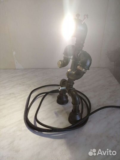 Светильник