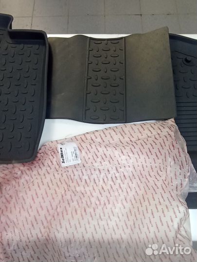 Автомобильные коврики