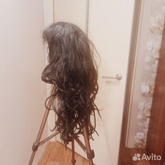 Парик черный длинный