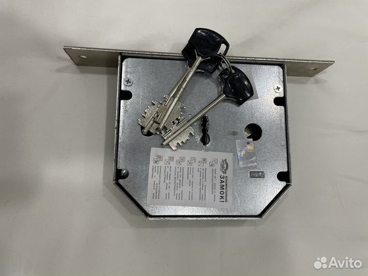 Дверной замок