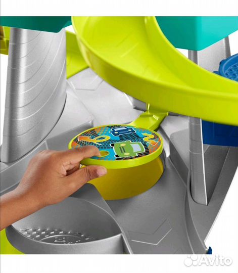 Винтовая трасса Fisher price