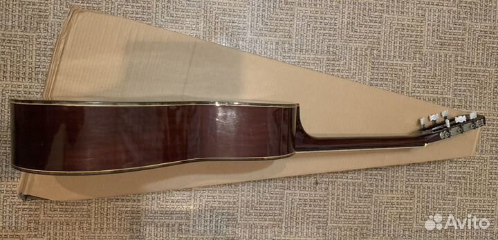 Классическая гитара 4/4