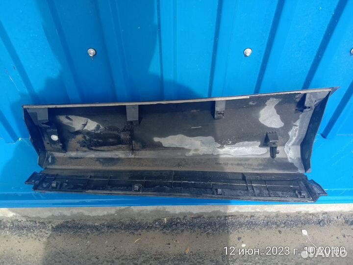 Накладка двери задней правой Toyota RAV 4