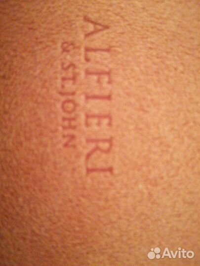 Ювелирная упаковка брендаAlfieri&ST.John