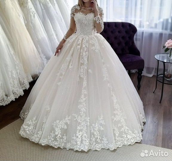 Свадебное платье