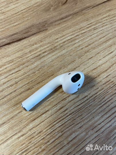 Airpods 1 наушник правый