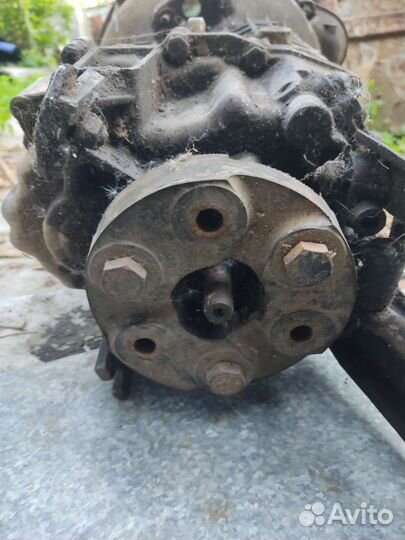 Хорошая Коробка передач на BMW E28