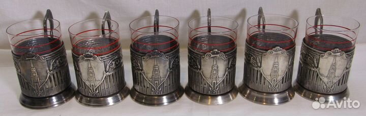 Набор подстаканников на подносе 