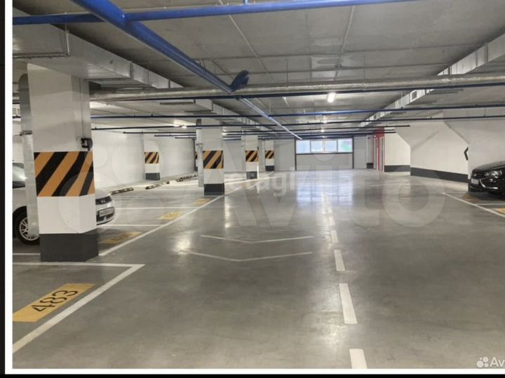 Машиноместо, 14 м²