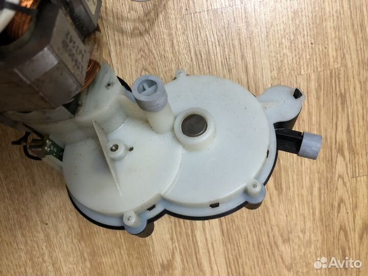 Редуктор tefal LE. hachoir 1800