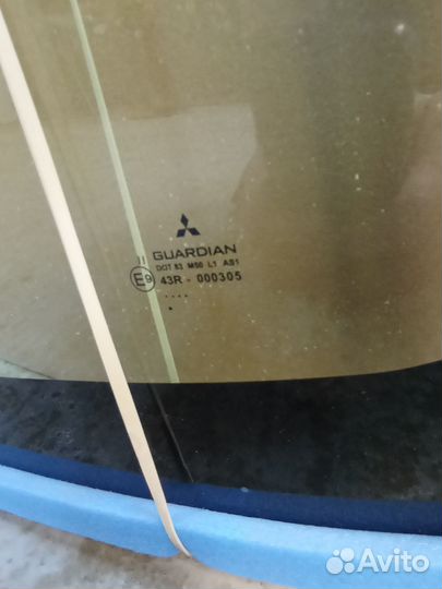 Стекло лобовое Mitsubishi pajero sport /L200 06-15