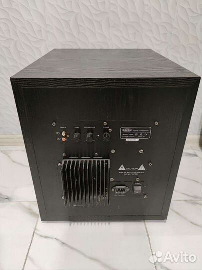 Активный сабвуфер Odeon W600
