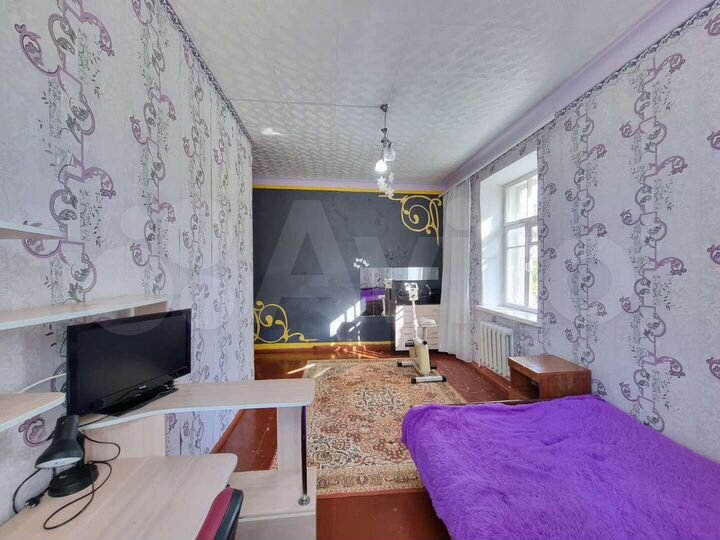 4-к. квартира, 120 м², 2/2 эт.