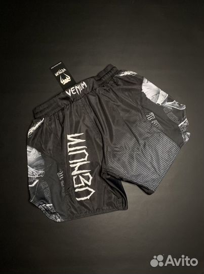 Шорты Venum
